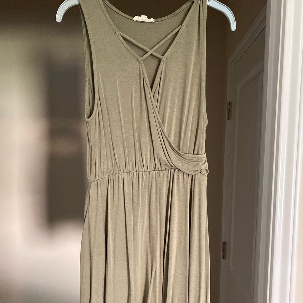 Olive Green Dreas